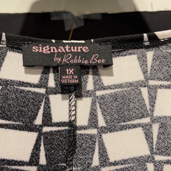 Signature by Robbie Bee dress - Picture 3 of 4